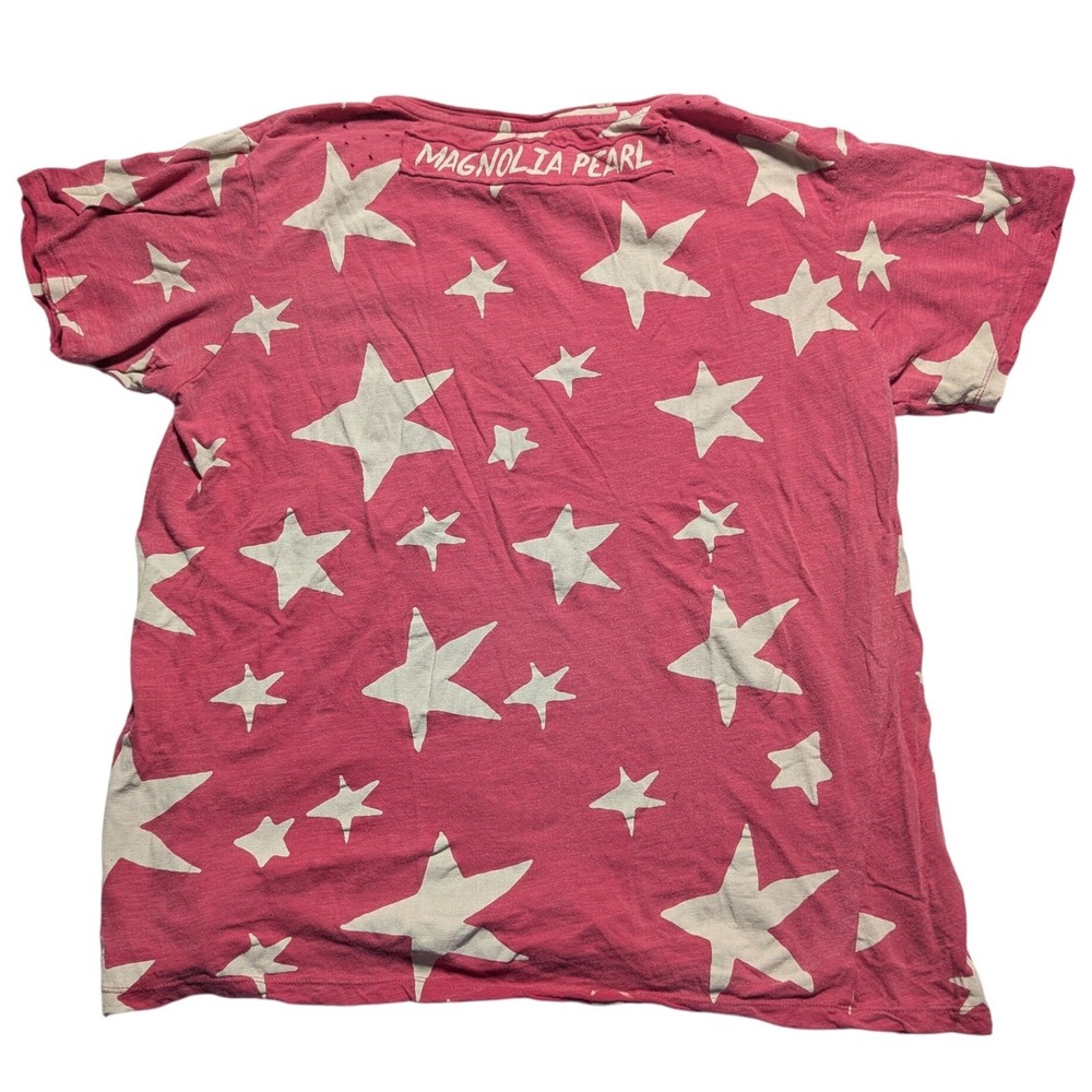 Magnolia Pearl Rothco Star Fade red Pink Distressed Short Sleeve T-Shirt OS